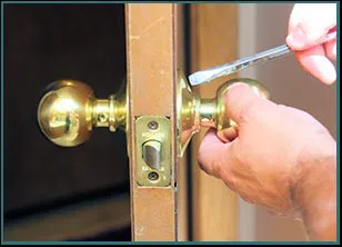  Expert Locksmith Services Santa Monica, CA 310-955-5854